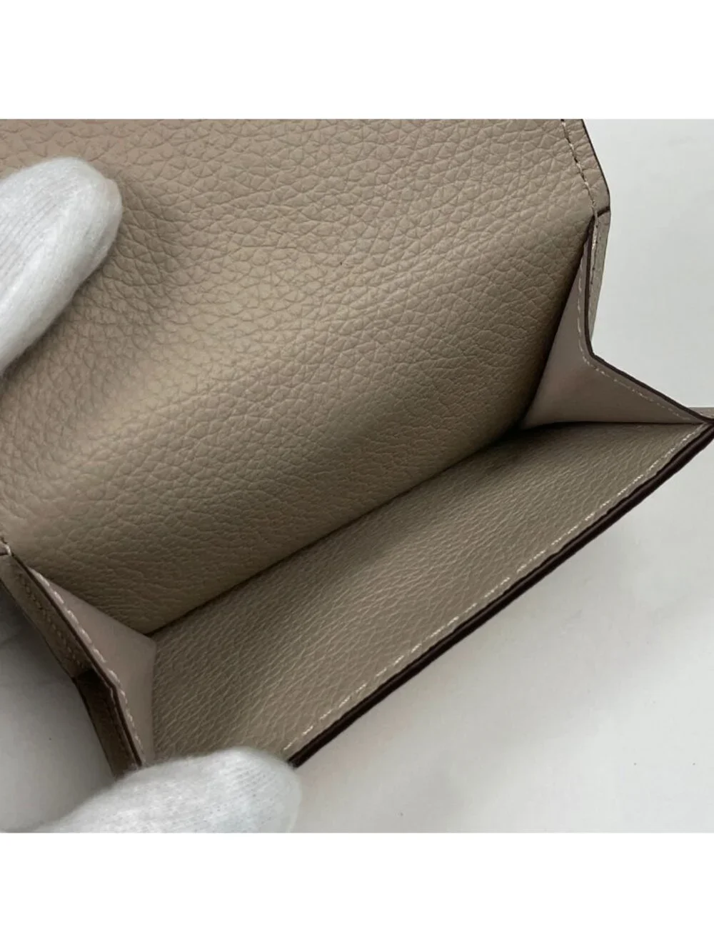 Louis Vuitton Portefeuille Lock Mini Trifold Wallet Calfskin Greige